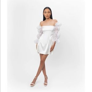 NWT 🤍 Lurelly Cloud Silk Dress